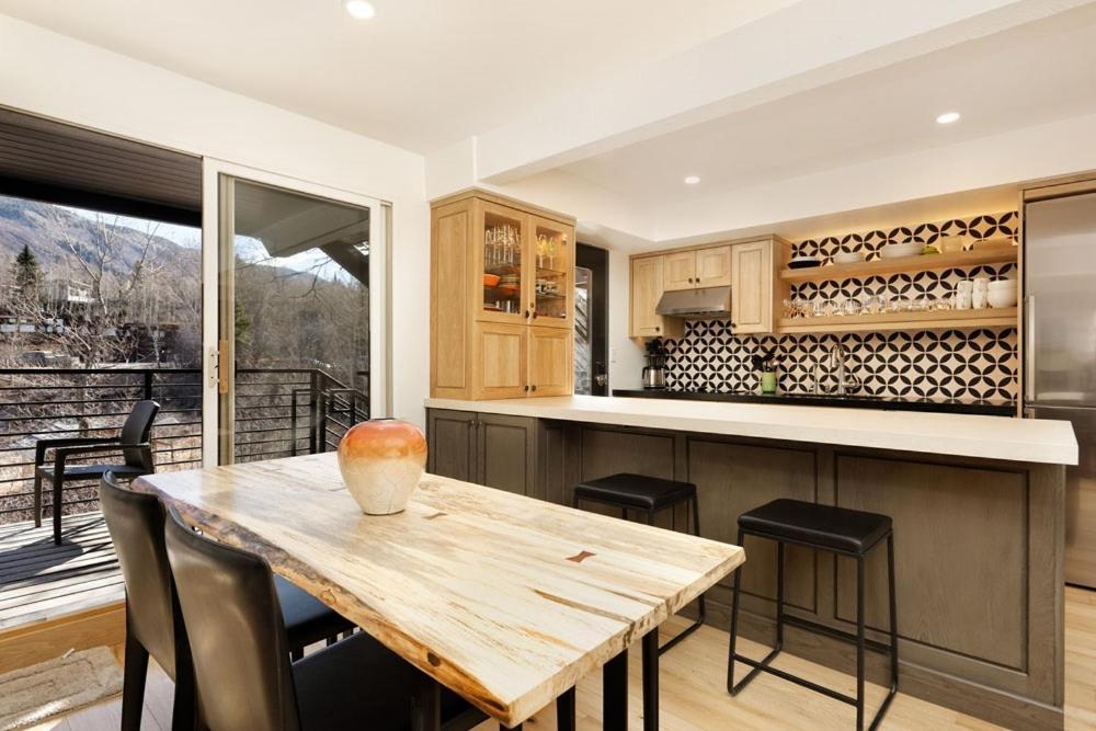 Chateau Roaring Fork Unit 25, Contemporary Condo With River Views, Close To Town Aspen Exteriér fotografie
